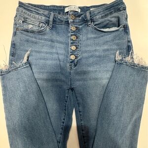 JUDY BLUE 13/31 Button fly skinny jean